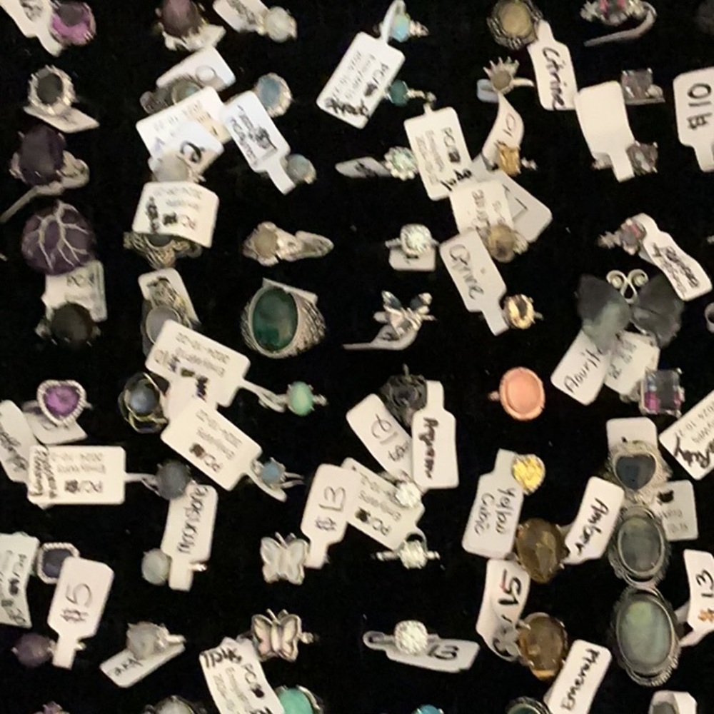 Crystal/Gemstones